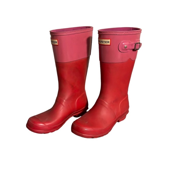 Hunter Red and Pink Rubber Boots - Girl’s Size 4 - Picture 9 of 9